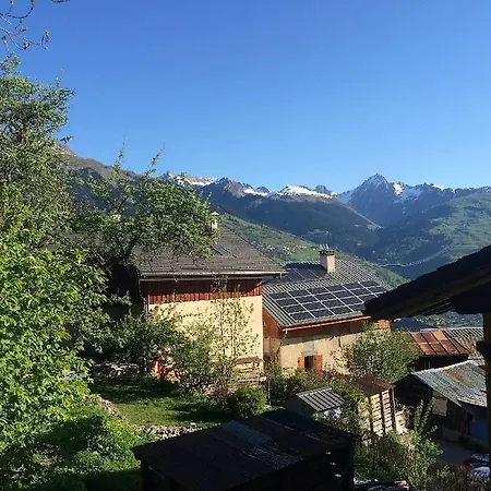 Chalet Blanchette Chalet *